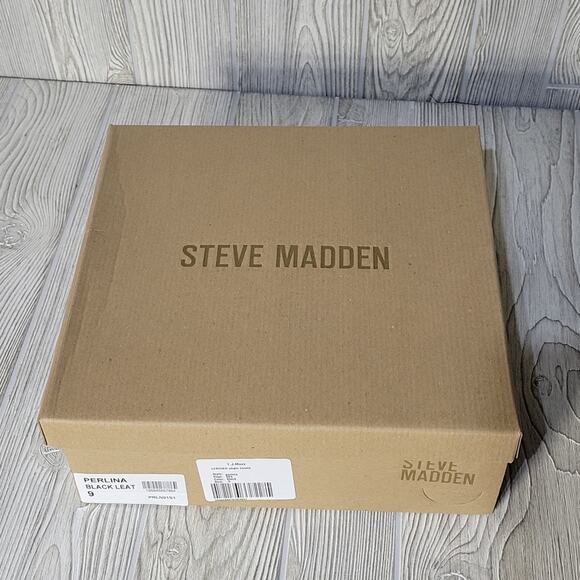 Steve Madden Perlina Black Leather Chain Ankle Boots NWT NIB, Size 9 - Picture 15 of 15